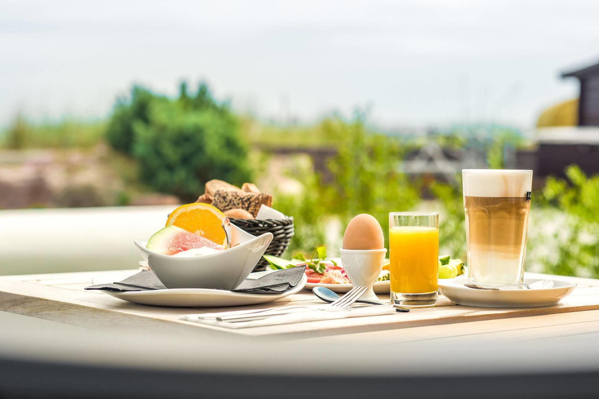 Strandhotel Luv Timmendorfer Strand Ngoại thất bức ảnh